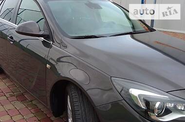 Универсал Opel Insignia 2015 в Львове