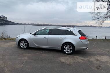 Универсал Opel Insignia 2010 в Днепре