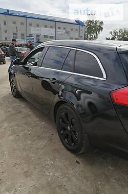 Универсал Opel Insignia 2012 в Тернополе