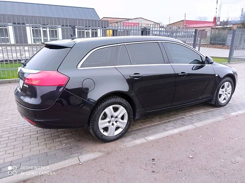 Універсал Opel Insignia 2012 в Рокитному