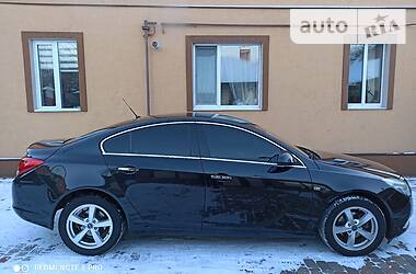 Седан Opel Insignia 2010 в Миргороде