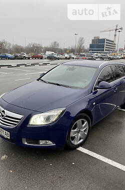 Універсал Opel Insignia 2012 в Києві