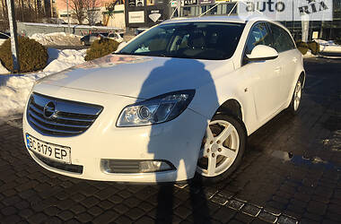 Универсал Opel Insignia 2011 в Львове