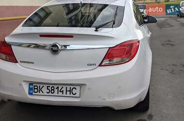 Лифтбек Opel Insignia 2009 в Ровно