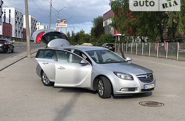 Универсал Opel Insignia 2011 в Львове