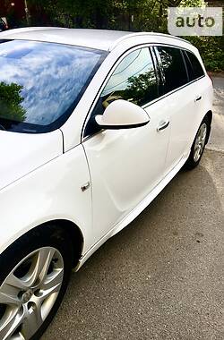 Універсал Opel Insignia 2011 в Дніпрі