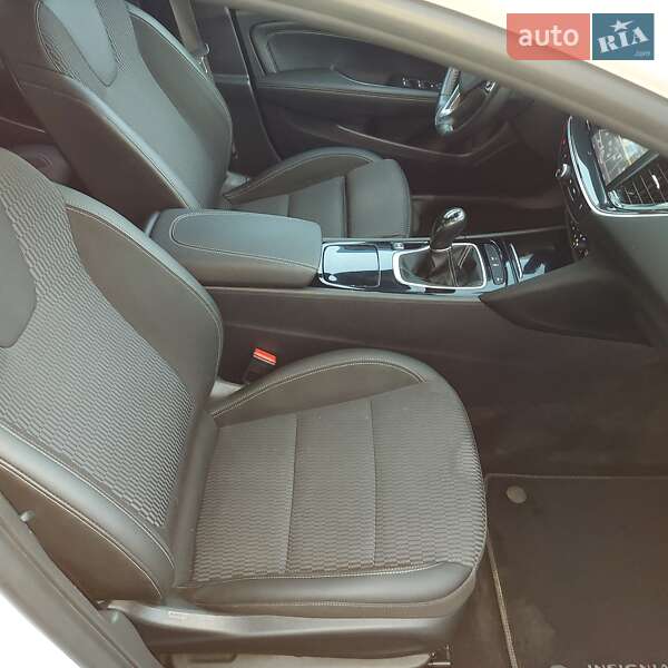 Универсал Opel Insignia 2017 в Львове