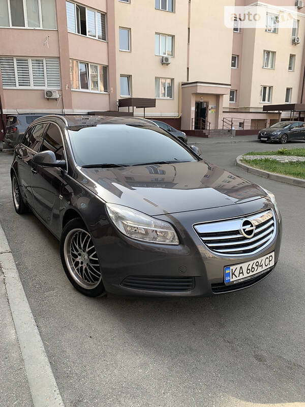 Универсал Opel Insignia 2010 в Киеве фото 6 Универсал Opel Insignia 2010 в Киеве