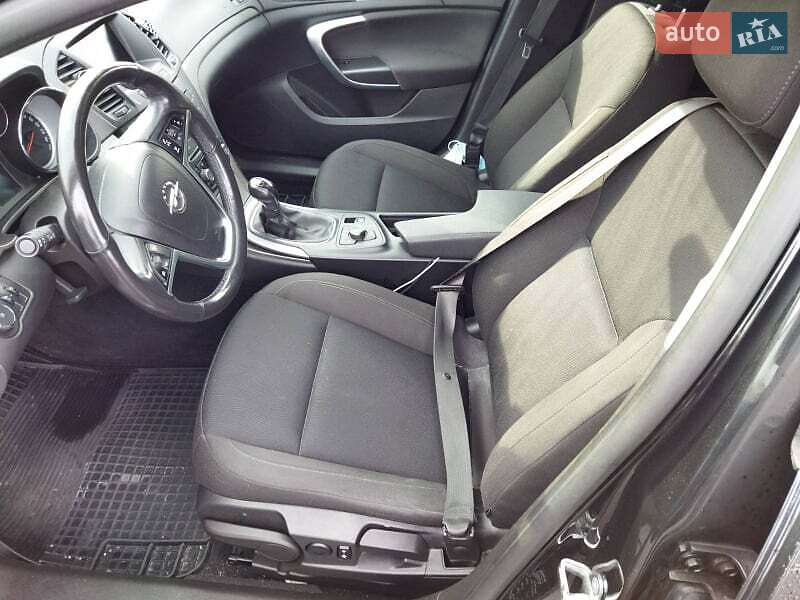 Універсал Opel Insignia 2013 в Хмельницькому