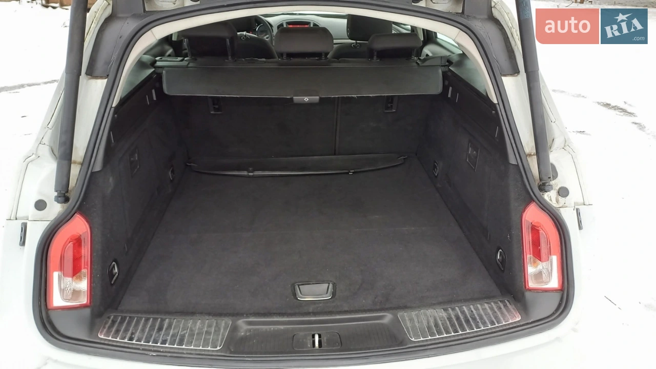 2012 Opel Insignia - мініатюра 14