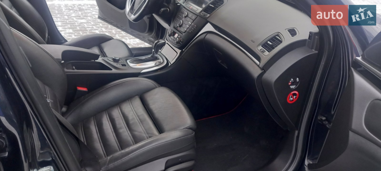 2012 Opel Insignia - мініатюра 10