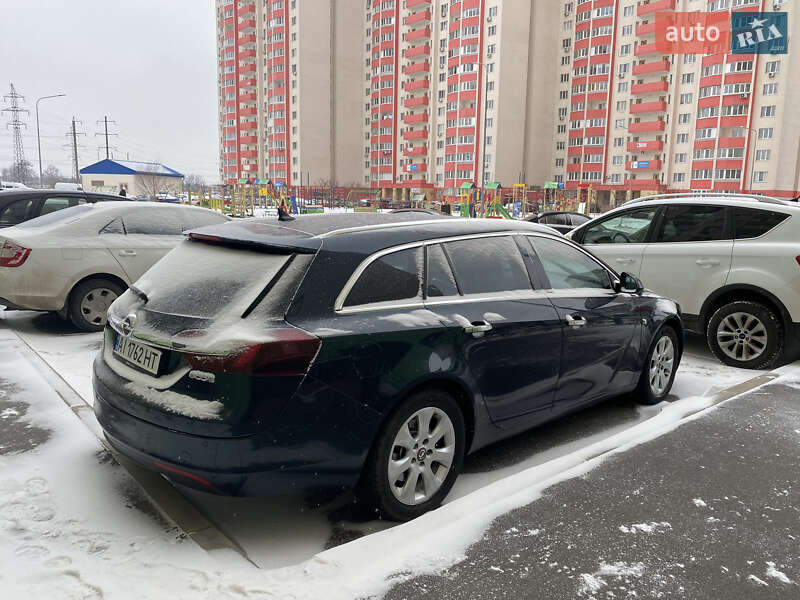 Универсал Opel Insignia 2014 в Киеве