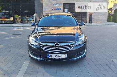 Универсал Opel Insignia 2014 в Ужгороде