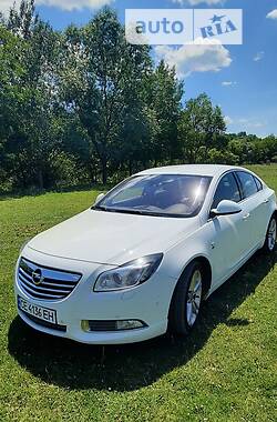 Универсал Opel Insignia 2011 в Хотине