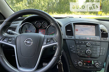 Универсал Opel Insignia 2011 в Костополе