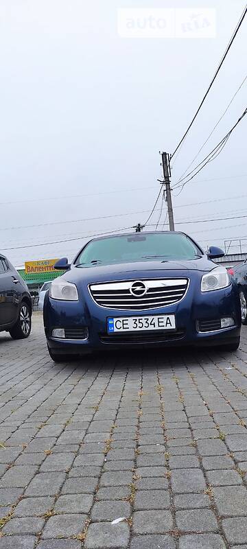 Седан Opel Insignia 2012 в Черновцах