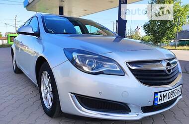Універсал Opel Insignia 2015 в Житомирі