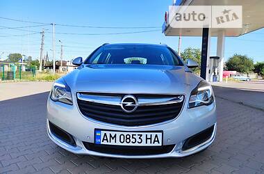 Універсал Opel Insignia 2015 в Житомирі