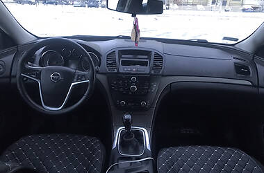 Лифтбек Opel Insignia 2009 в Косове