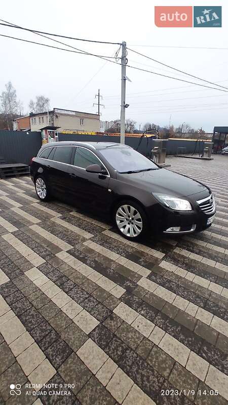 Универсал Opel Insignia 2011 в Львове