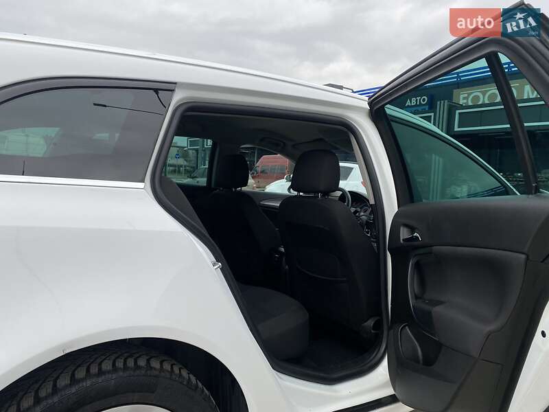 Универсал Opel Insignia 2015 в Первомайске фото 19 Универсал Opel Insignia 2015 в Первомайске