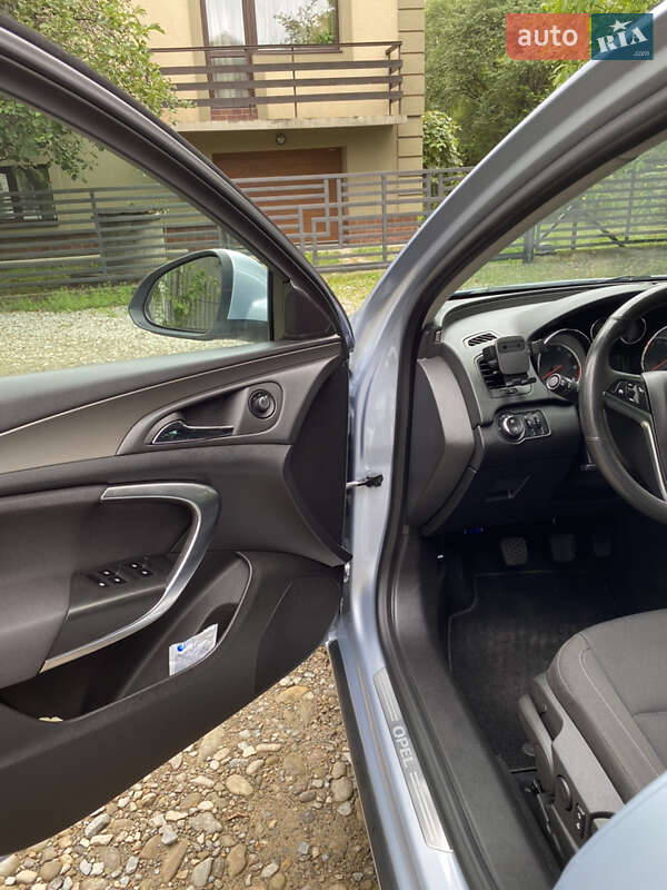 Универсал Opel Insignia 2013 в Коломые