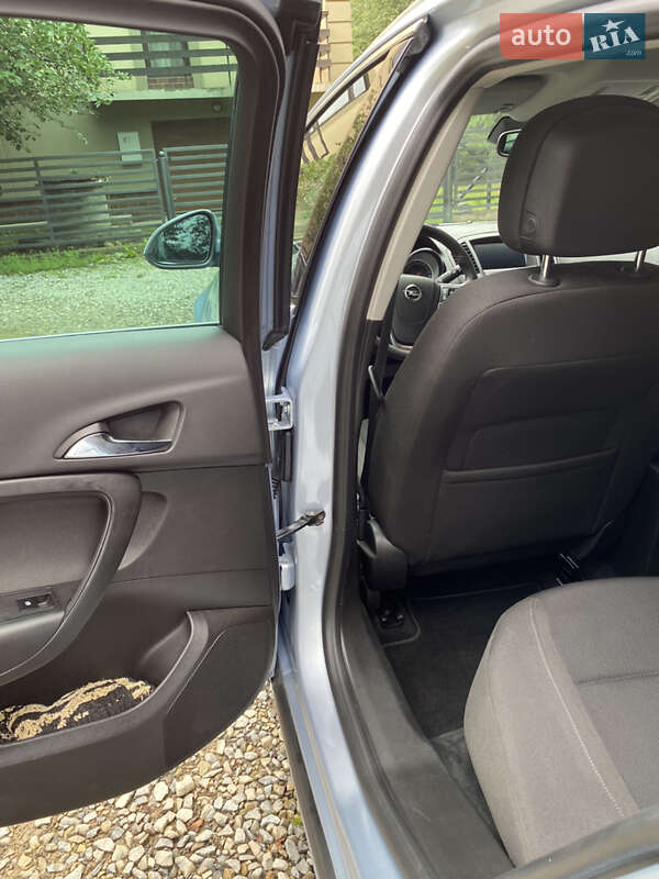 Универсал Opel Insignia 2013 в Коломые