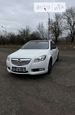 Универсал Opel Insignia 2010 в Луцке