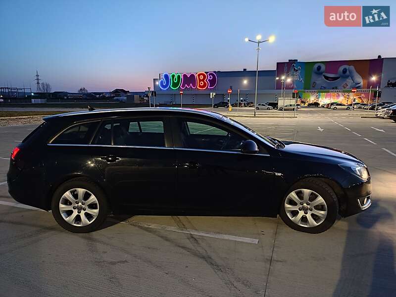 Універсал Opel Insignia 2016 в Білгороді-Дністровському