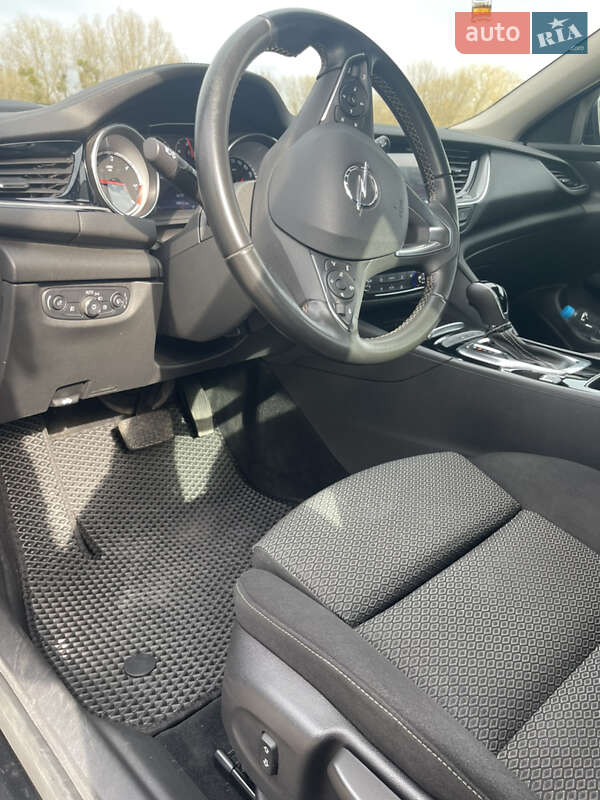 Універсал Opel Insignia 2017 в Луцьку