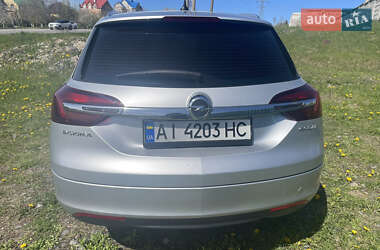 Универсал Opel Insignia 2014 в 
