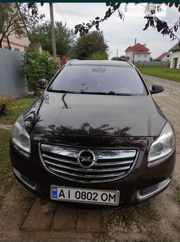 Універсал Opel Insignia 2010 в Переяславі