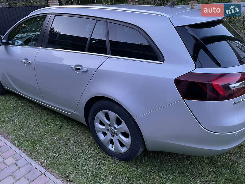 Універсал Opel Insignia 2015 в Києві фото 2 Універсал Opel Insignia 2015 в Києві