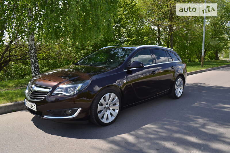 Универсал Opel Insignia 2015 в Киеве