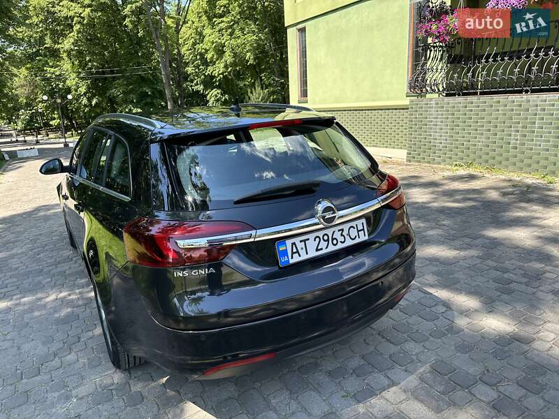 Универсал Opel Insignia 2013 в Черновцах
