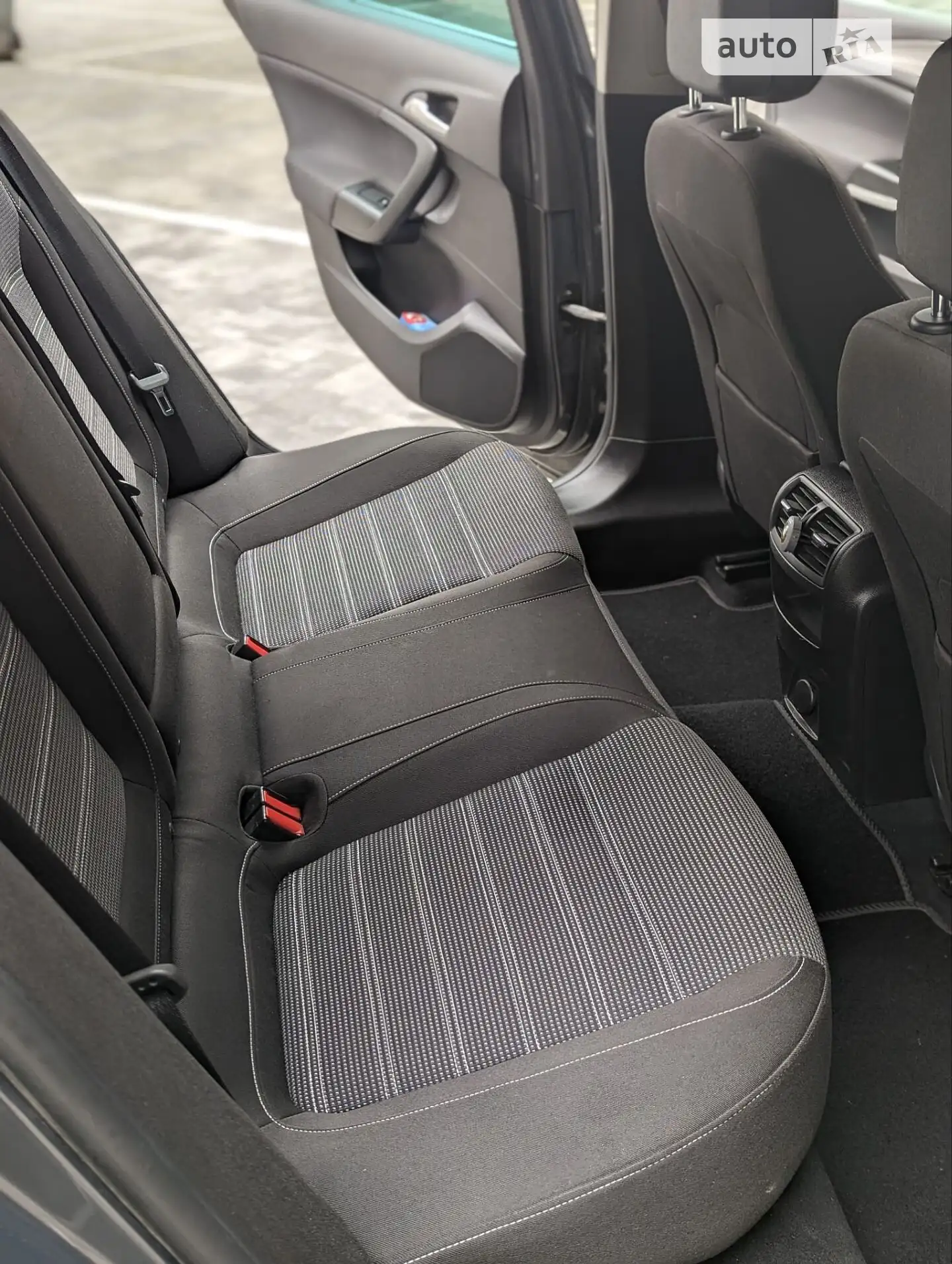 2014 Opel Insignia - мініатюра 14