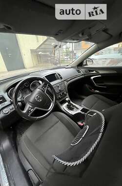 Ліфтбек Opel Insignia 2009 в 