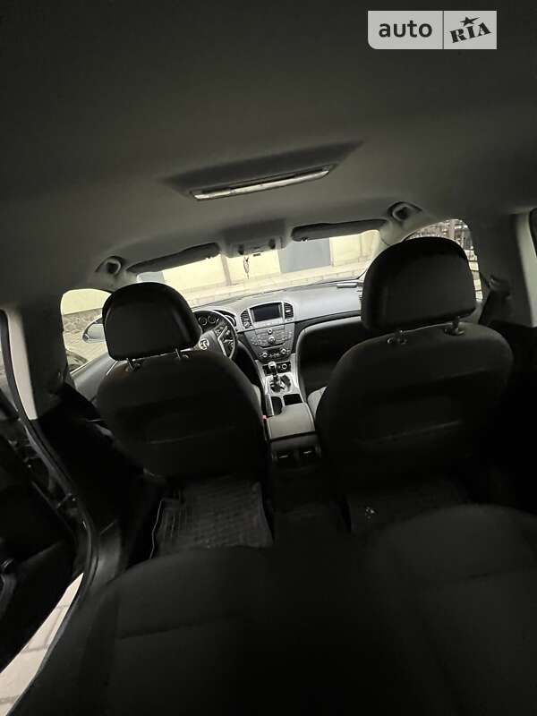 Ліфтбек Opel Insignia 2009 в Івано-Франківську
