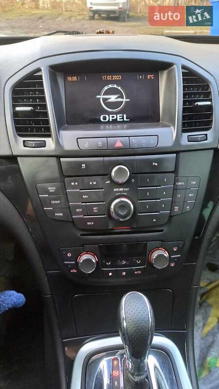 Универсал Opel Insignia 2009 в Волочиске