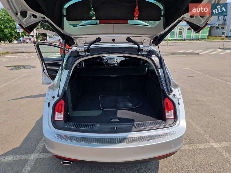 Універсал Opel Insignia 2016 в Нововолинську