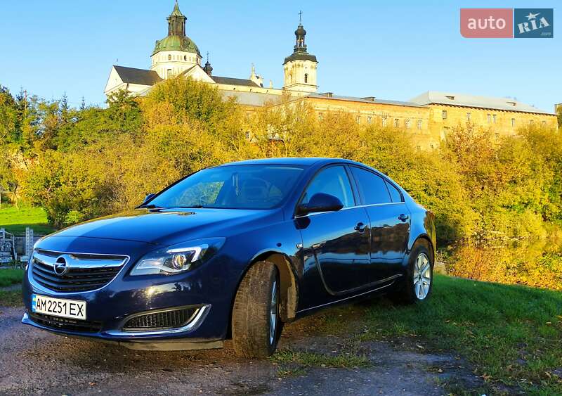 Хетчбек Opel Insignia 2015 в Бердичеві фото 4 Хетчбек Opel Insignia 2015 в Бердичеві