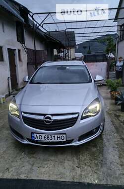 Универсал Opel Insignia 2015 в Хусте