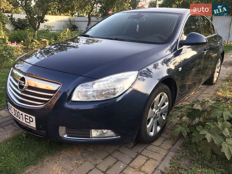Лифтбек Opel Insignia 2013 в Луцке