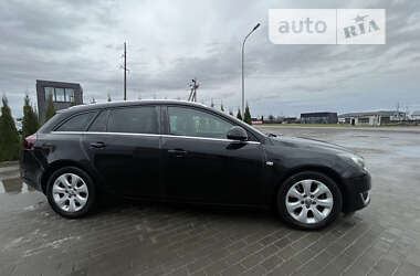 Універсал Opel Insignia 2014 в Львові