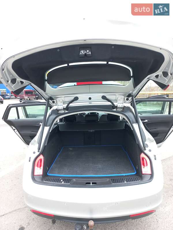 Универсал Opel Insignia 2011 в Ивано-Франковске фото 39 Универсал Opel Insignia 2011 в Ивано-Франковске