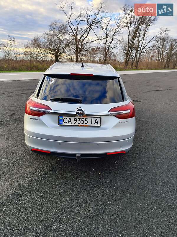 Универсал Opel Insignia 2014 в Смеле