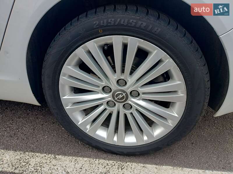 Универсал Opel Insignia 2013 в Виннице