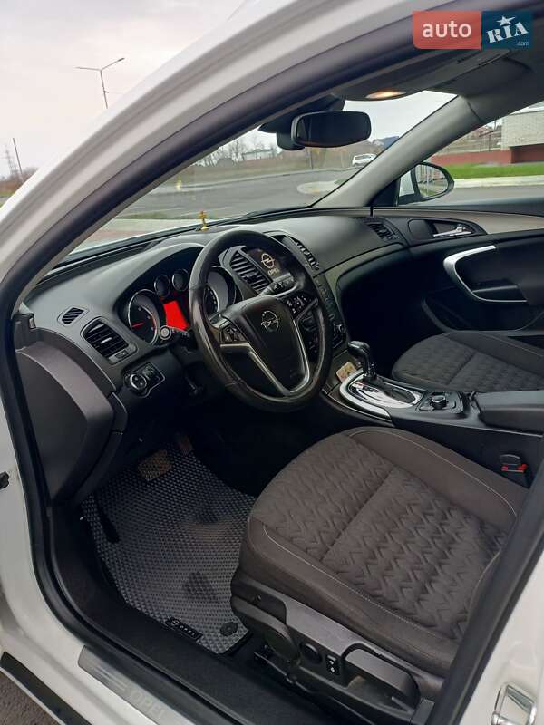 Универсал Opel Insignia 2013 в Виннице