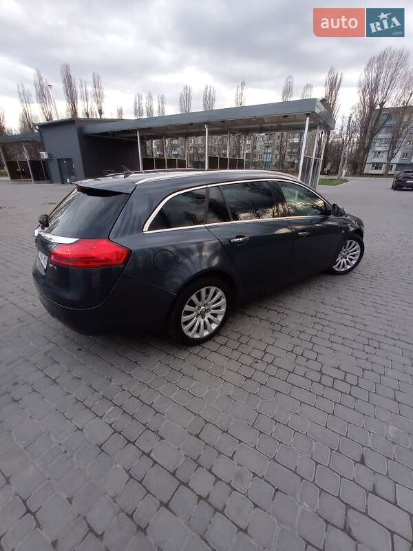 Універсал Opel Insignia 2011 в Кременчуці