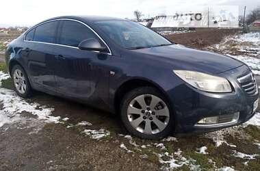 Седан Opel Insignia 2009 в Івано-Франківську